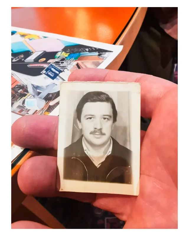 portrait en couleur, du commerçant Claude Delclaux ayant tenu, le magasin universel à Dieulefit.